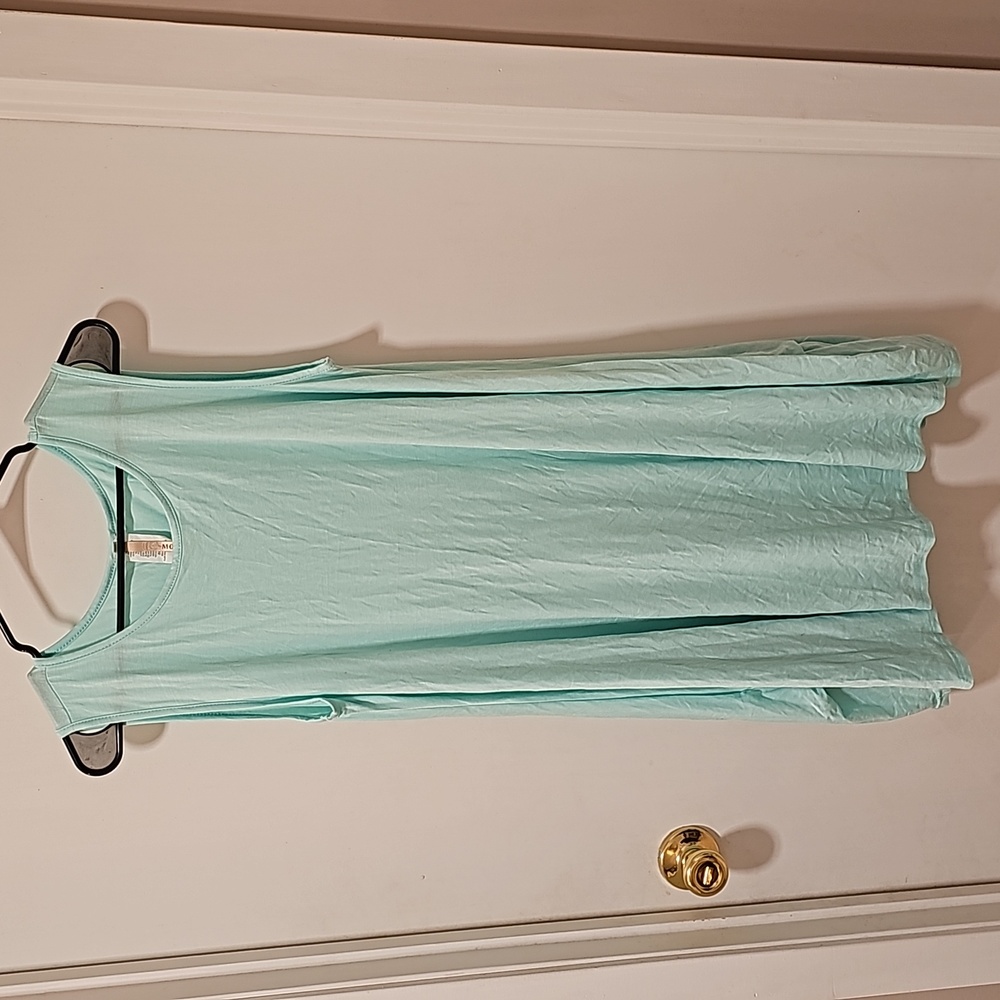 Moa Blue Flowy Sleeveless Light Blue Midi Dress